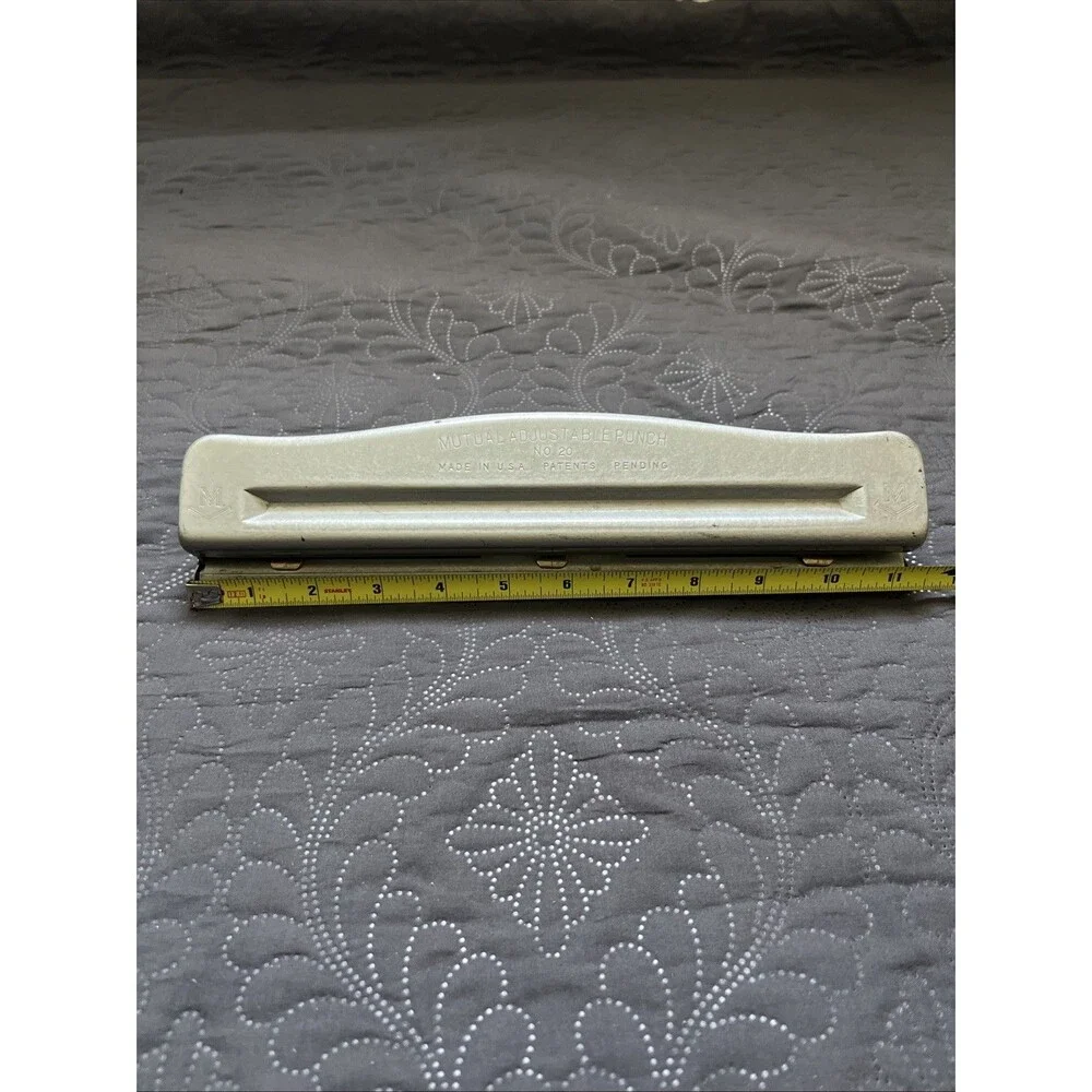 Vintage 1950's Mutual Adjustable No.20 Metal 3 Hole Paper Punch Desktop USA Home